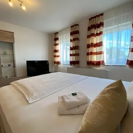 Hotel Gloria 2*