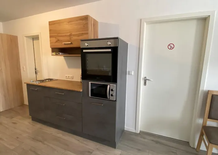 Отель Gloria Альсдорф 